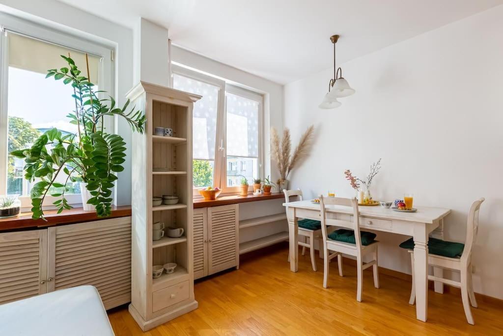 Cozy, Bright, Comfy Studio Next To The Old Town. Apartament Warszawa