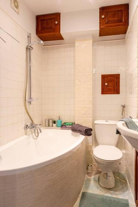 Cozy, Bright, Comfy Studio Next To The Old Town. Apartament Warszawa